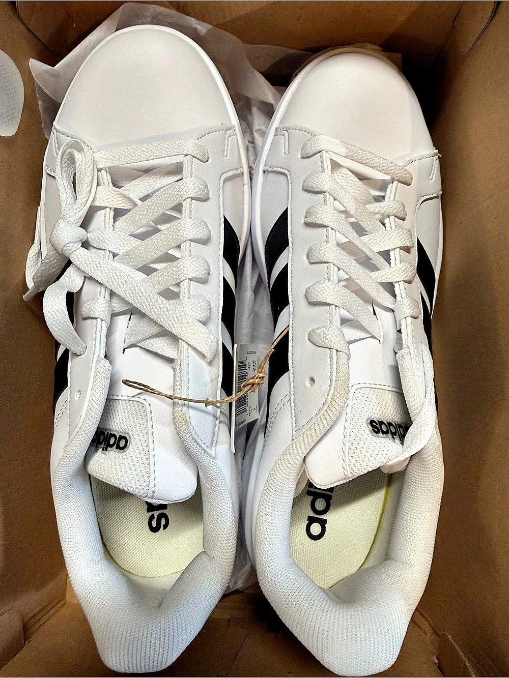 adidas Grand Court 3.0 J White & Black US 7